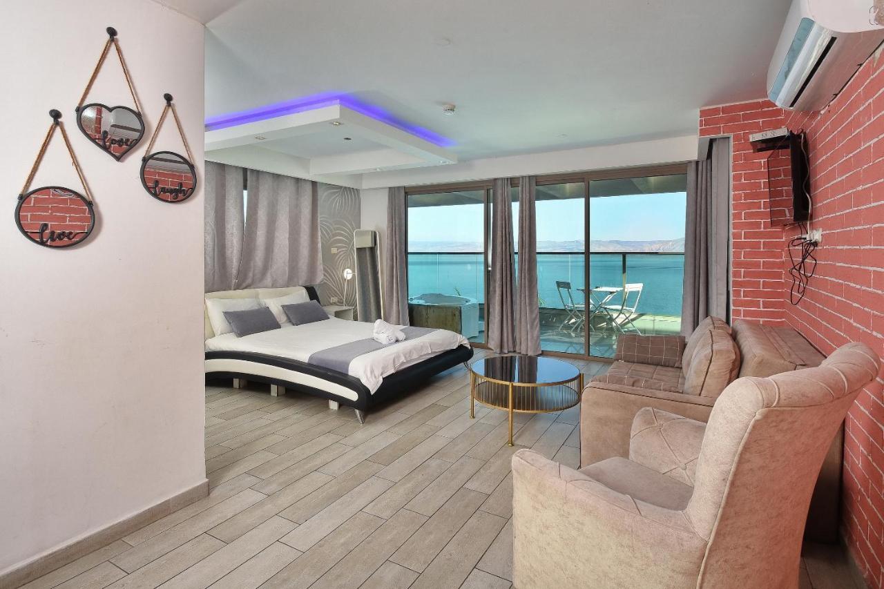 Nofim Suites Тверия Экстерьер фото