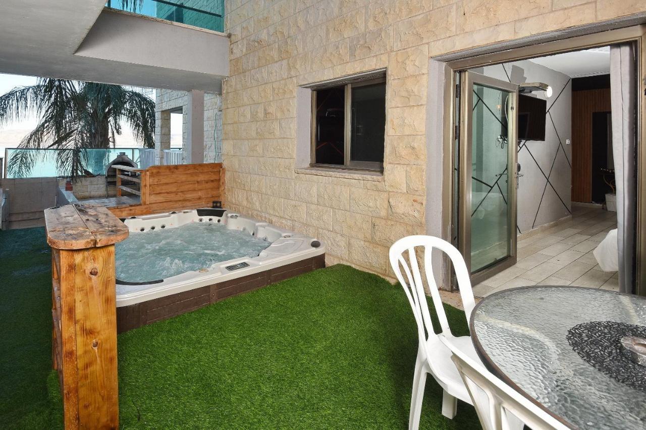 Nofim Suites Тверия Экстерьер фото