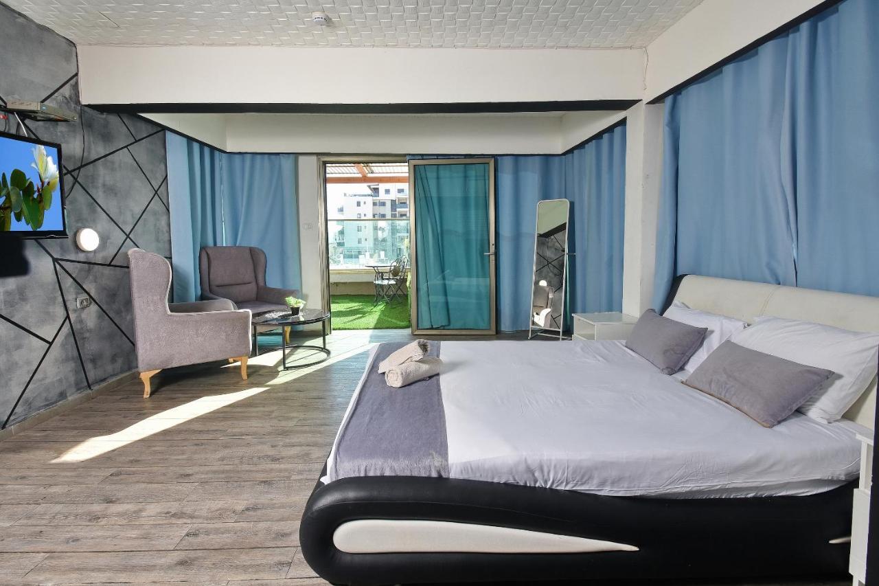 Nofim Suites Тверия Экстерьер фото