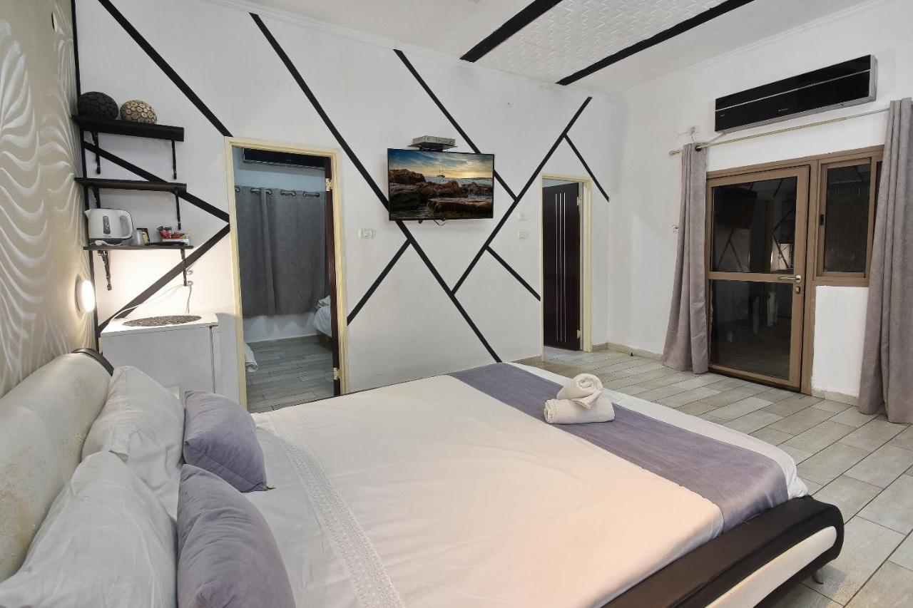 Nofim Suites Тверия Экстерьер фото